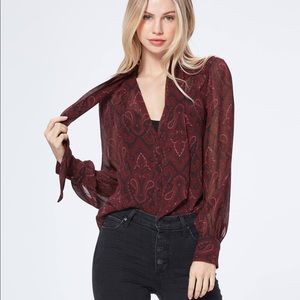 Worn once - Paige blouse